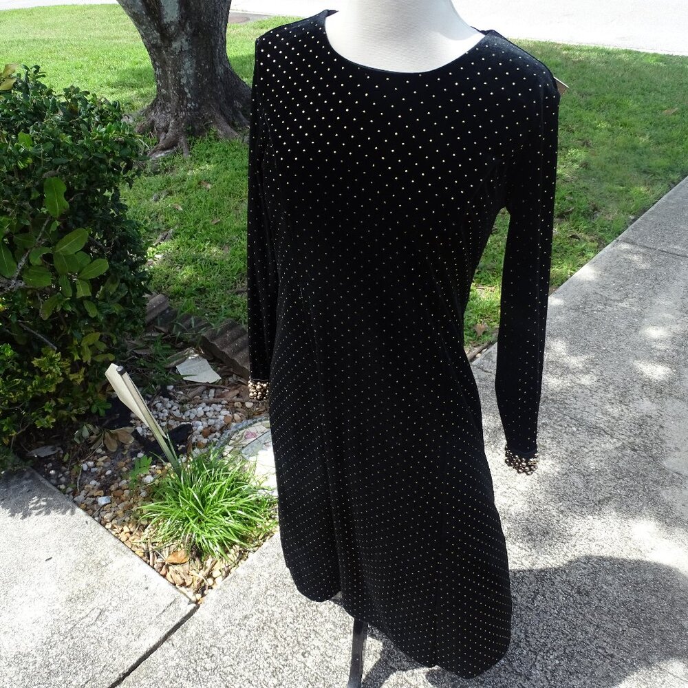 Tahari Black Velvet Dress with Gold Beading Size 6 NWT